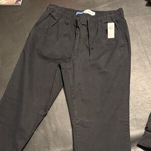 NWT old navy Men's Black Jogger Pants